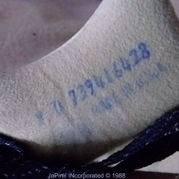 1950s Classics Saddle Bobby Sock Shoes  Navy/Camel color - Picture 9 of 10